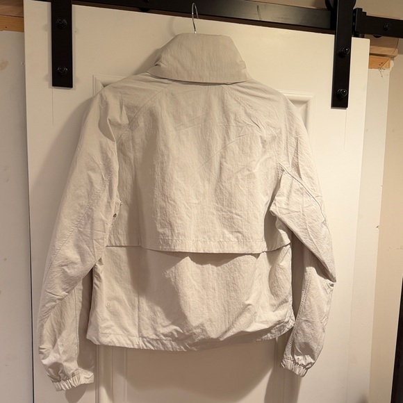 Lululemon Athletica Cream Utility Jacket - Picture 3 of 4